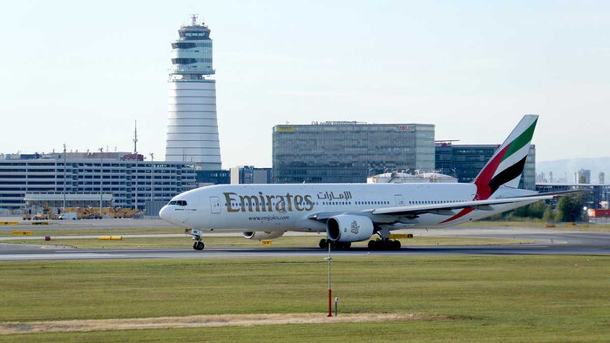 Авіакомпанія Emirates вводить оплату квитків у біткоїнах