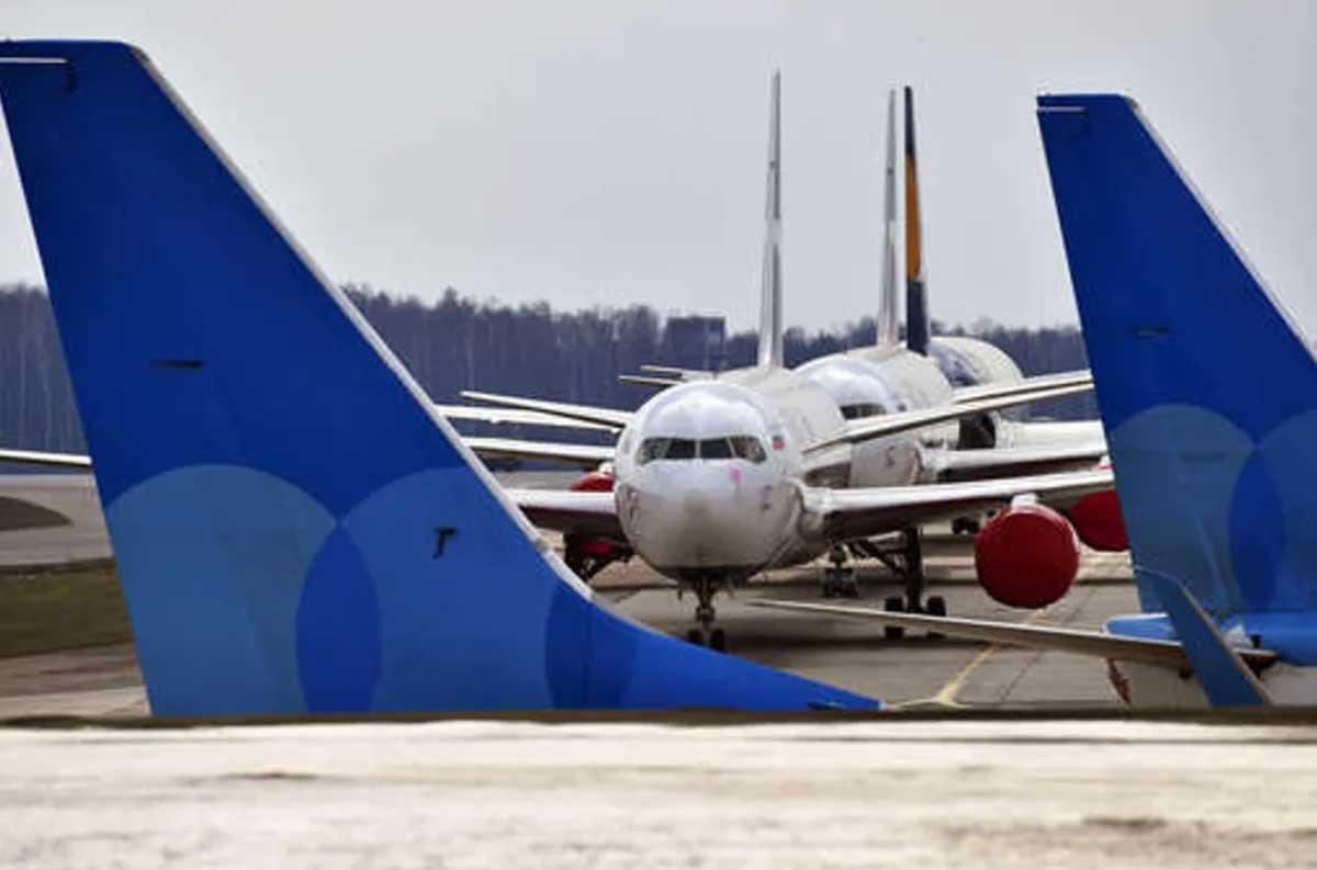 Сотні росіян застрягли в Аеропорту Анталії через затримку рейсу