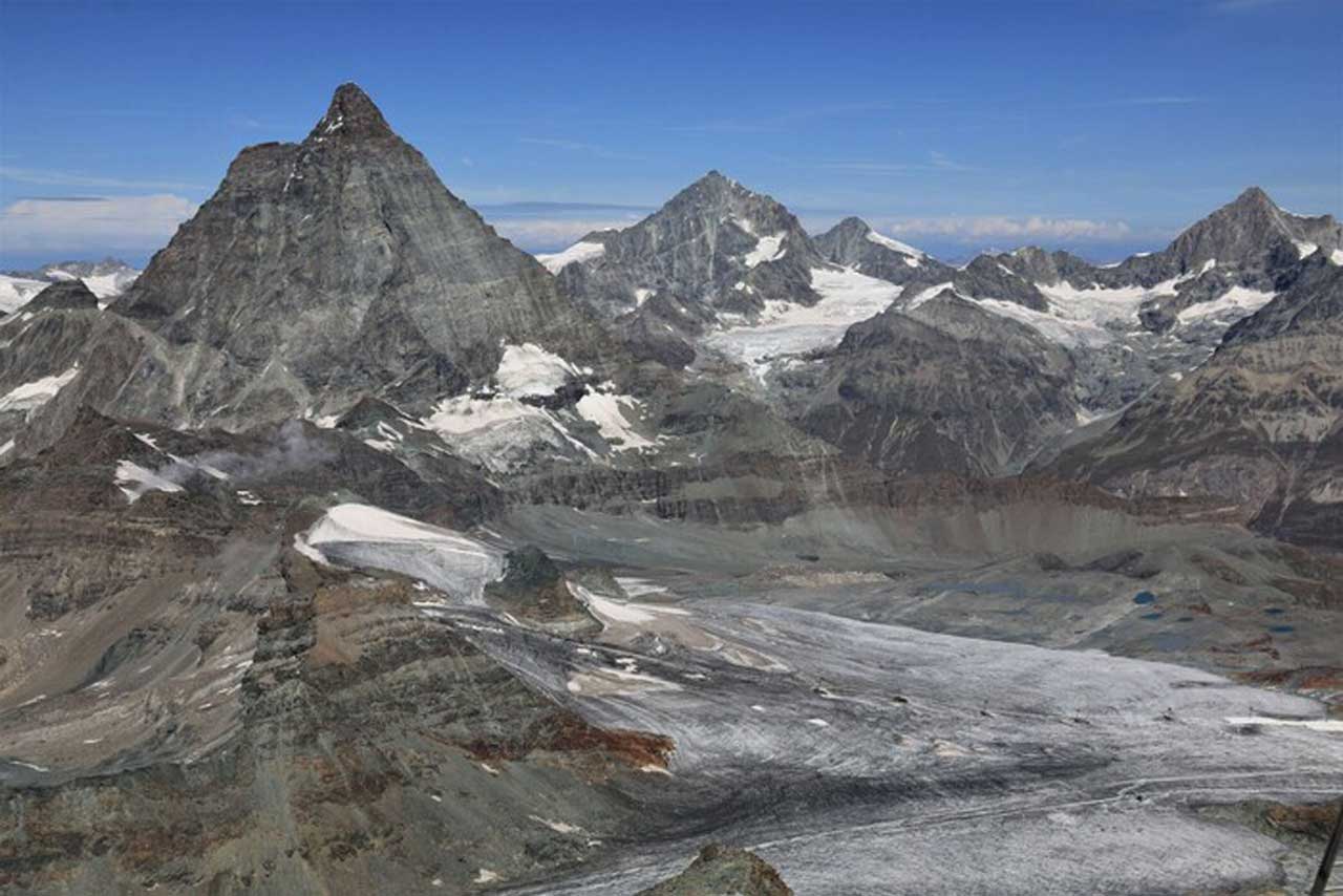Через танення льодовика змінився кордон між Швейцарією та Італією