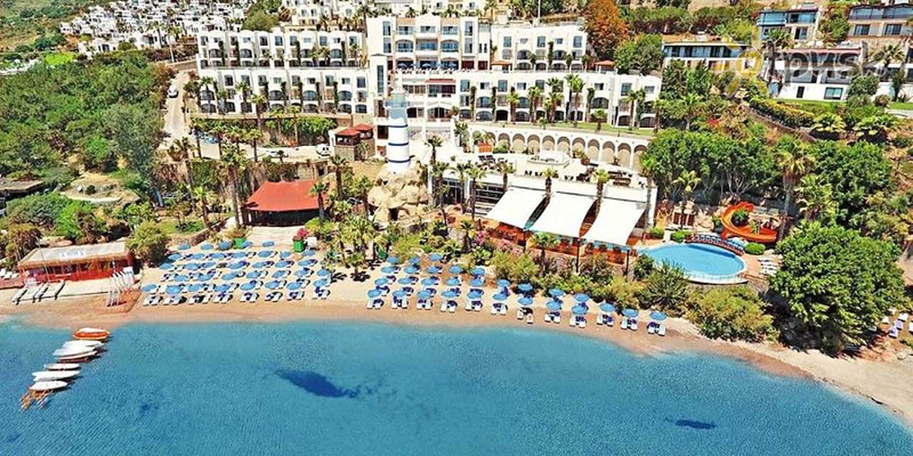 Популярний готель Туреччини перестав приймати російських туристів у розпал сезону