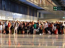 Нестача персоналу в аеропортах Європи ускладнює авіаперевезення