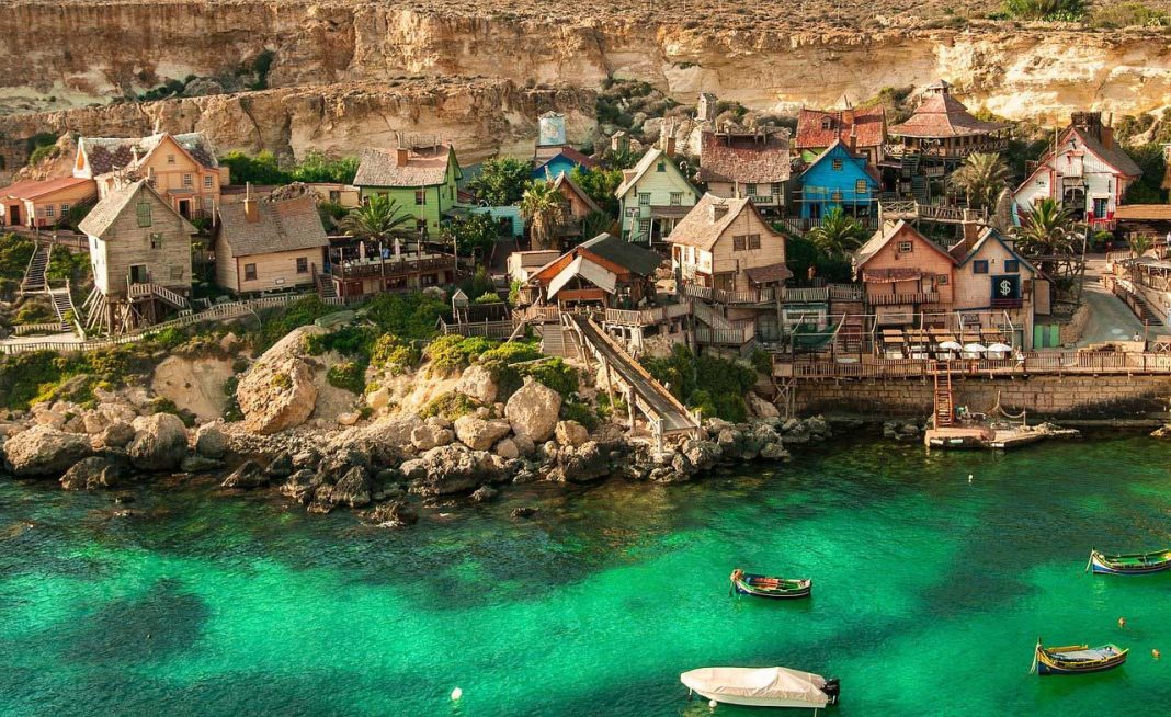 Мальта скасувала всі обмеження на в'їзд для іноземних туристів