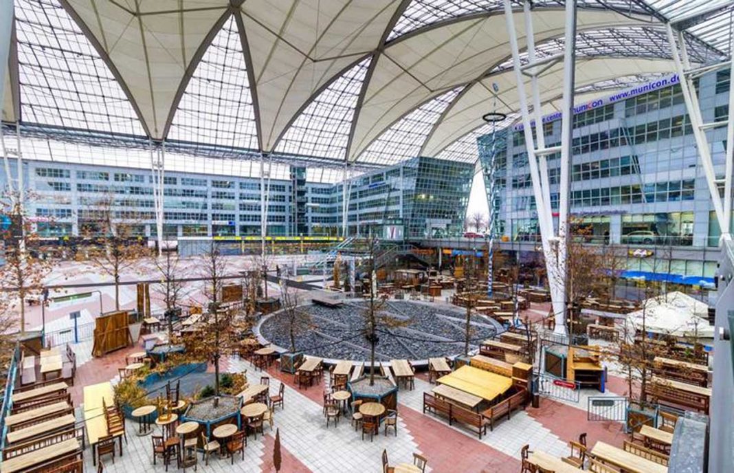 В аеропорту Мюнхена відкрився Центр скелелазіння для пасажирів
