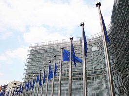 Європа відкладає платну реєстрацію в'їзду до країн ЄС до листопада 2023 року