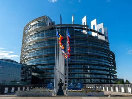 ЄС може вже сьогодні призупинити спрощений візовий режим із Росією