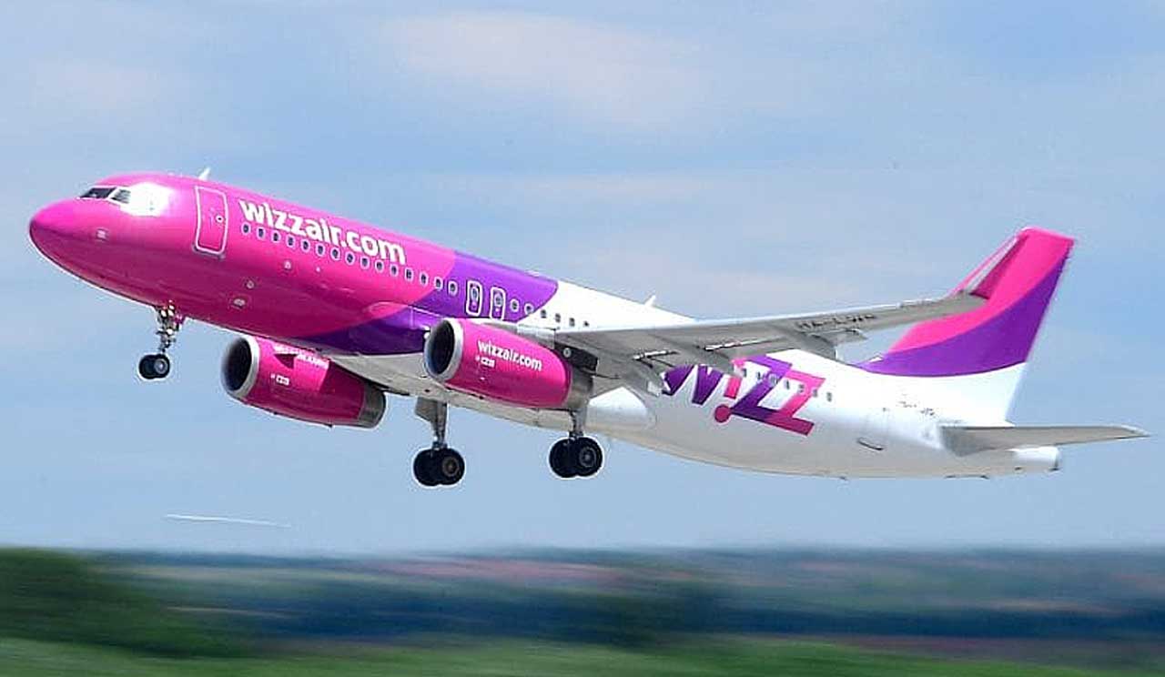 Wizz Air розкрила причину призупинення планів польотів з Абу-Дабі до Москви