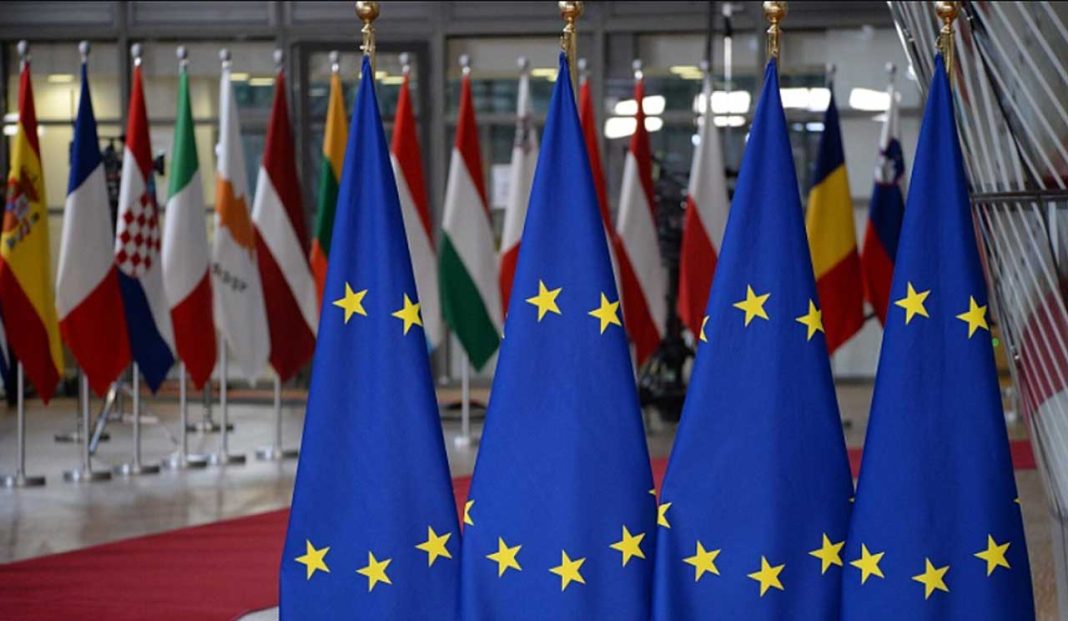 Глави МЗС ЄС обговорять обмеження щодо видачі шенгенських віз росіянам