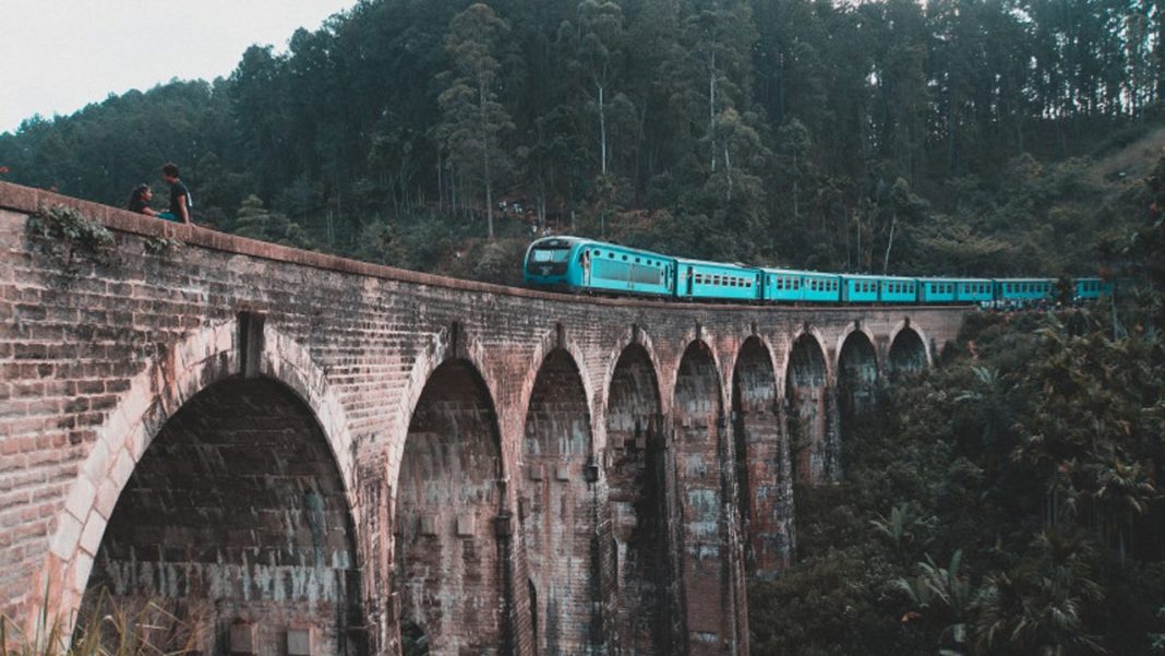 Наймальовничіша подорож: У Шрі-Ланці запустять потяг, щоб з'єднати столицю з одним із головних туристичних районів