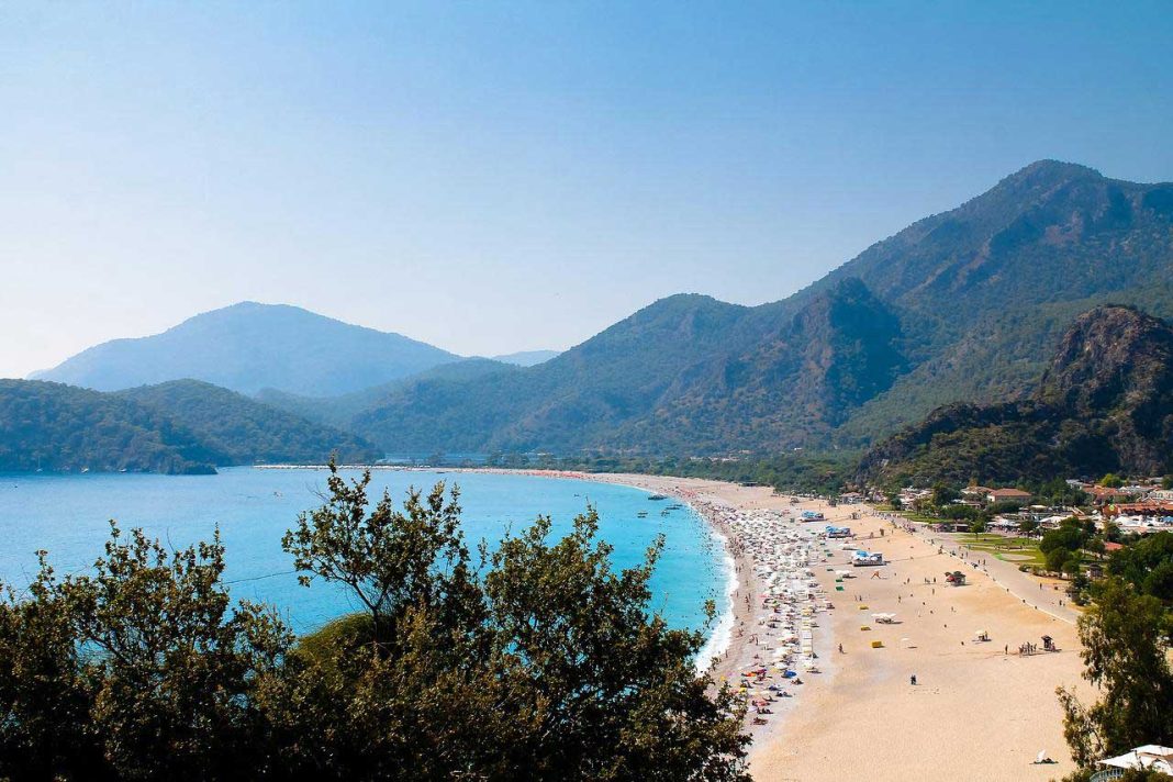 Експерти дали пораду, який курорт краще вибрати в Туреччині у 2022 році