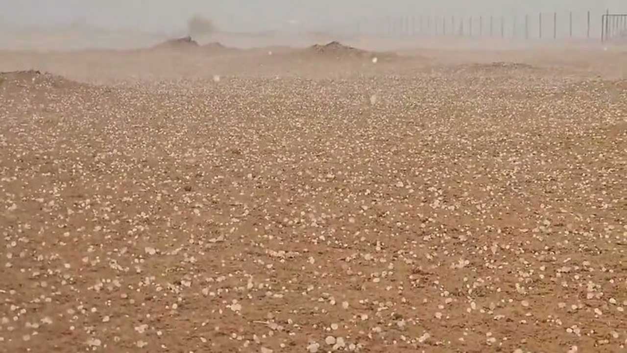 В ОАЕ випав град за температури вище +40°C (Відео)