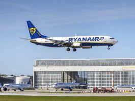 Авіакомпанія Ryanair закриває базу в Афінах