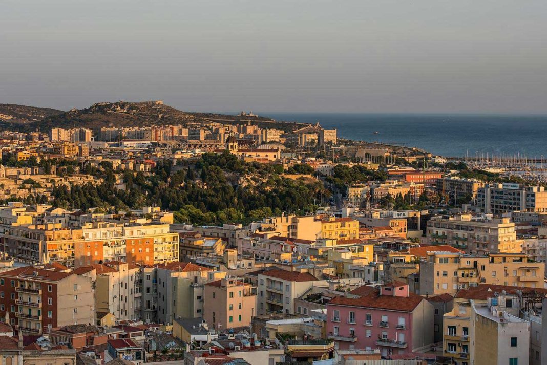 В Італії в рамках програми для переселення виплатить €15 000 усім, хто переїде на острів Сардинія