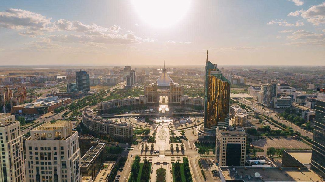 Столицю Казахстану Нур-Султан знову перейменують на Астану