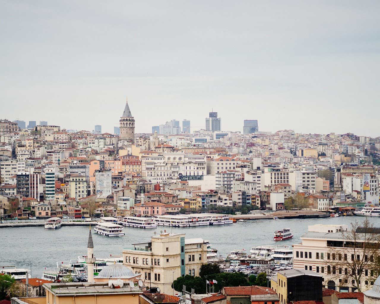 Туристам розповіли, як на них наживаються співробітники турецьких готелів