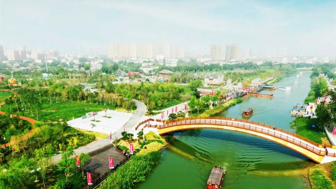 Kanal Terpanjang Dunia Dibuka untuk Turis di China-Image-1