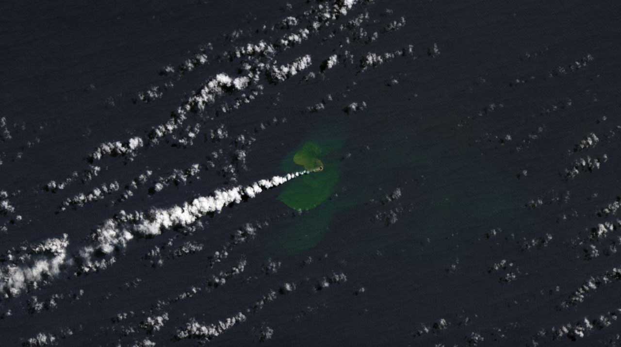 A new island has appeared in the Pacific Ocean