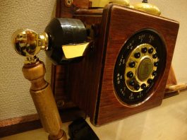 Стало відомо, навіщо в туалеті готелю ставлять телефон