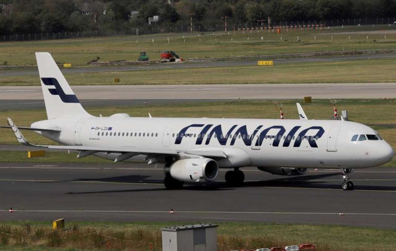 Авіакомпанія Finnair не пустила в літак росіян із квитками на руках