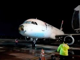 На волосині від смерті: Пасажирський Airbus через грозу почав розвалюватись у повітрі