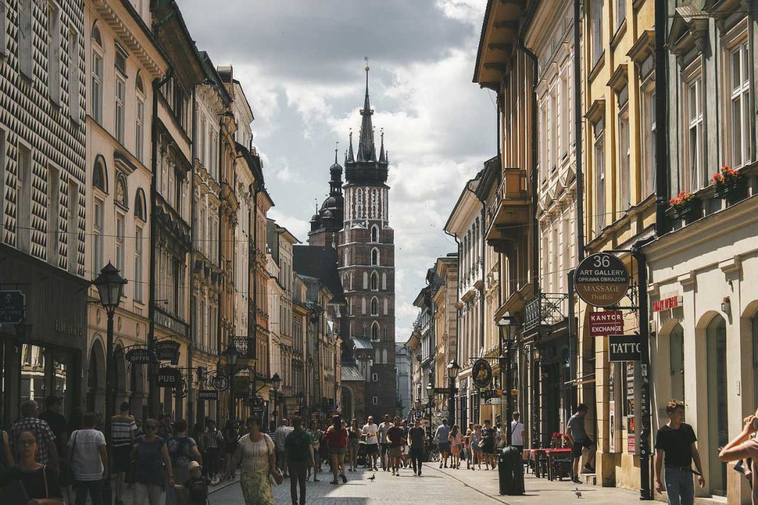 У Польщі різко подорожчали номери у готелях через зростання вартості комунальних послуг