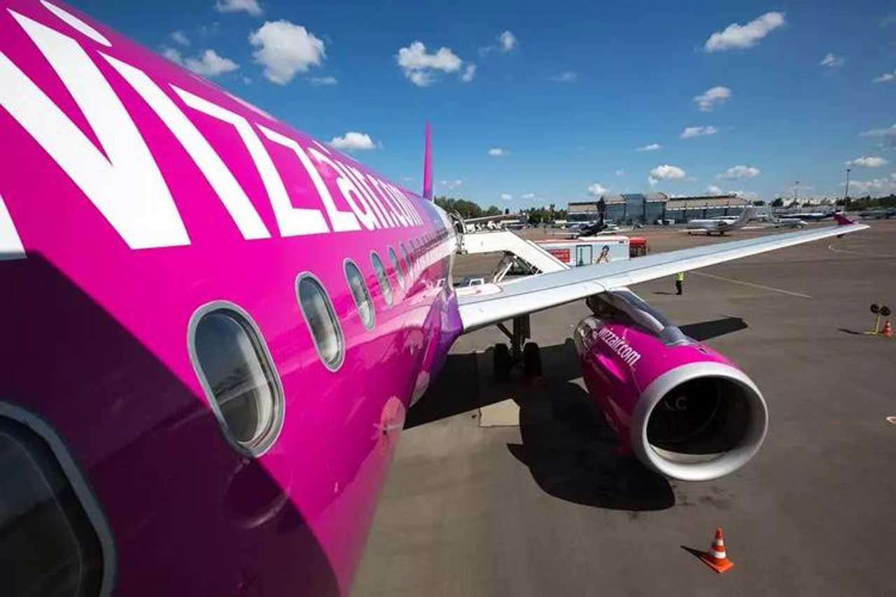 Стало відомо, чи виплатить авіакомпанія Wizz Air компенсацію сотням пасажирів