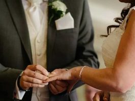 Готель відмовив туристам, що запланували весілля, і віддав перевагу розмістити біженців