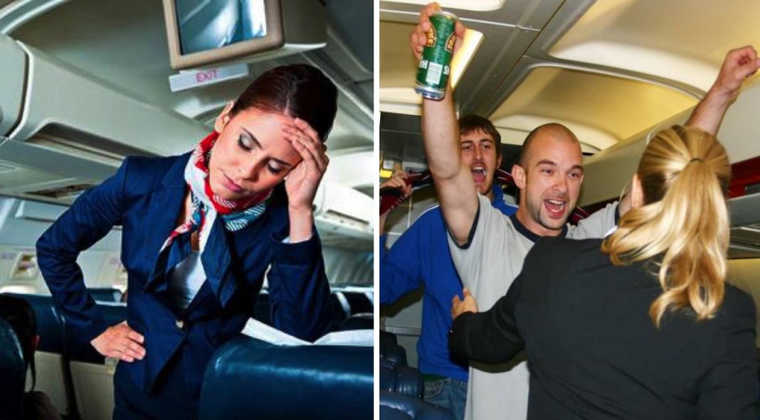 Літній турист засунув руку під спідницю стюардесі та зірвав рейс на курорт