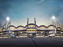 В аеропорту Стамбула припинено всі польоти через вибух