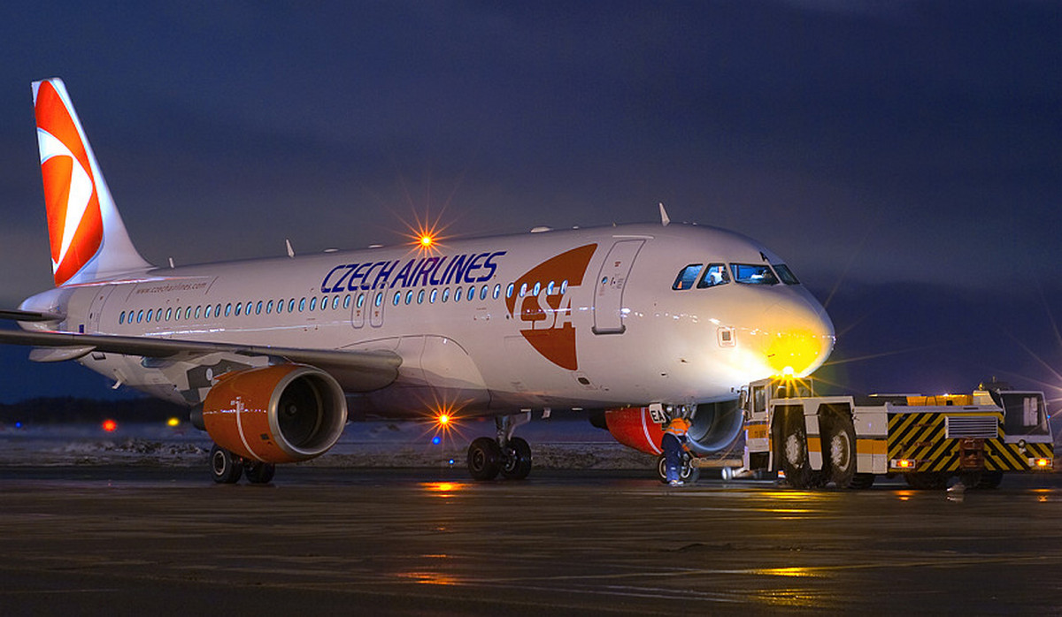 «Чеські авіалінії» відмовили російським туристам у компенсаціях за перельоти, що не відбулися