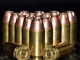 У Франції через чоловіка з артилерійським снарядом у прямій кишці евакуювали лікарню