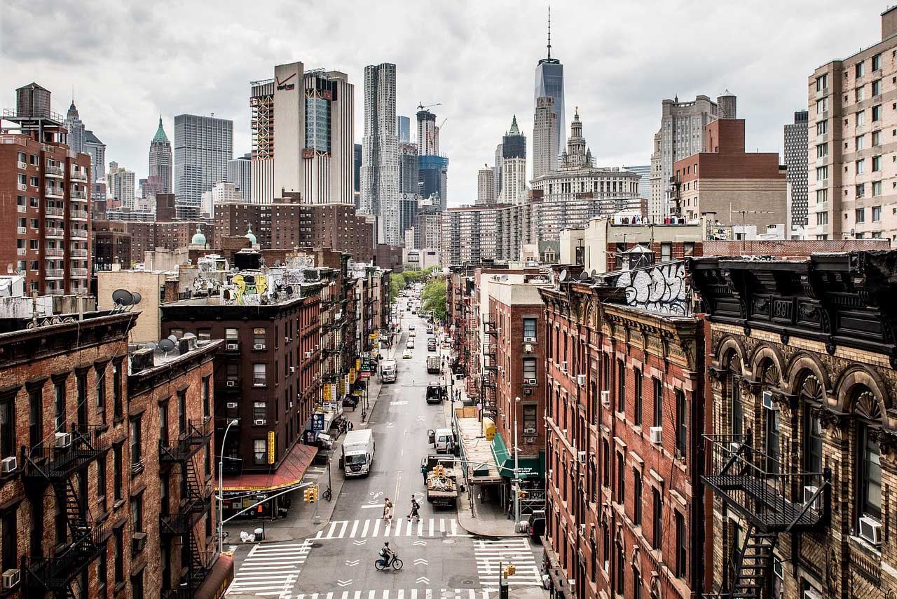 Нью-Йорк вперше визнано найдорожчим для життя містом світу