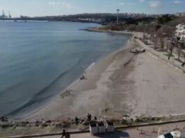 У Стамбулі Мармурове море відступило від берега на 20 метрів