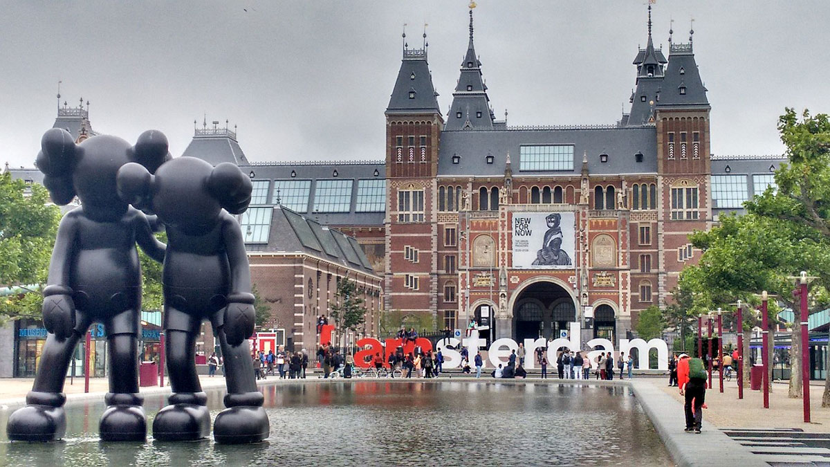 В Амстердамі вигадали чергову заборону для туристів