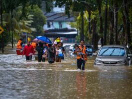 Малайзія страждає від сильних повеней, є загиблі