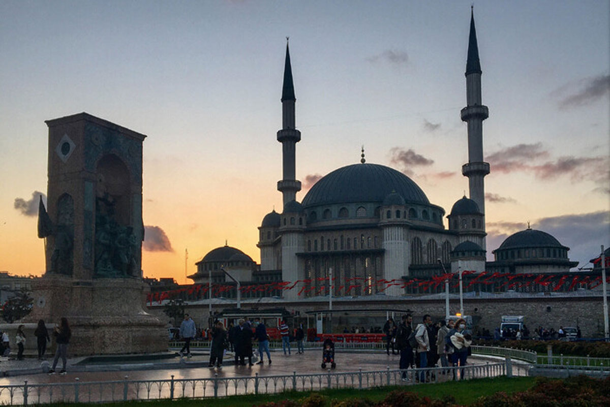 У центрі Стамбула зарізали російського туриста