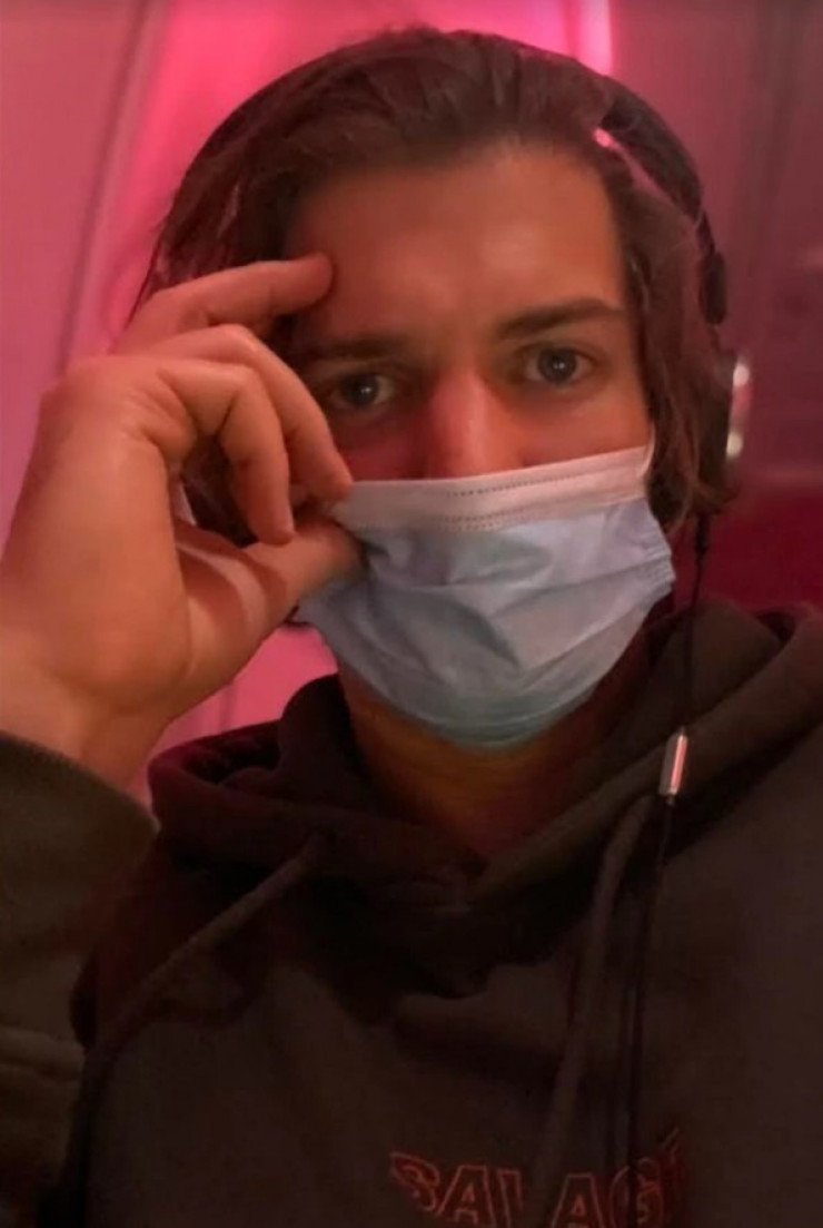 "Гірший політ у житті": пасажирка з застудою довела попутника до розпачу