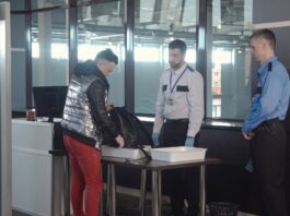 Прямо з-під носа: співробітники аеропорту Маямі крали цінні речі з ручної поклажі пасажирів