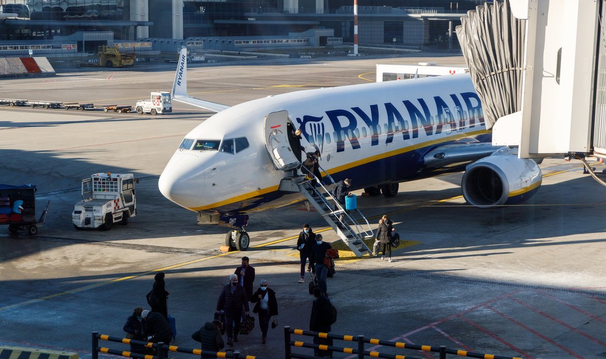 Ryanair скасовує тисячі рейсів у зимовому розкладі