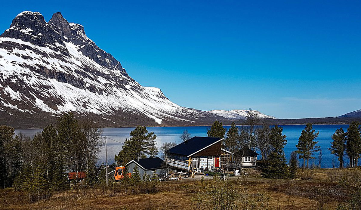 Туристів у Норвегії навчили ходити по нужді в пакети