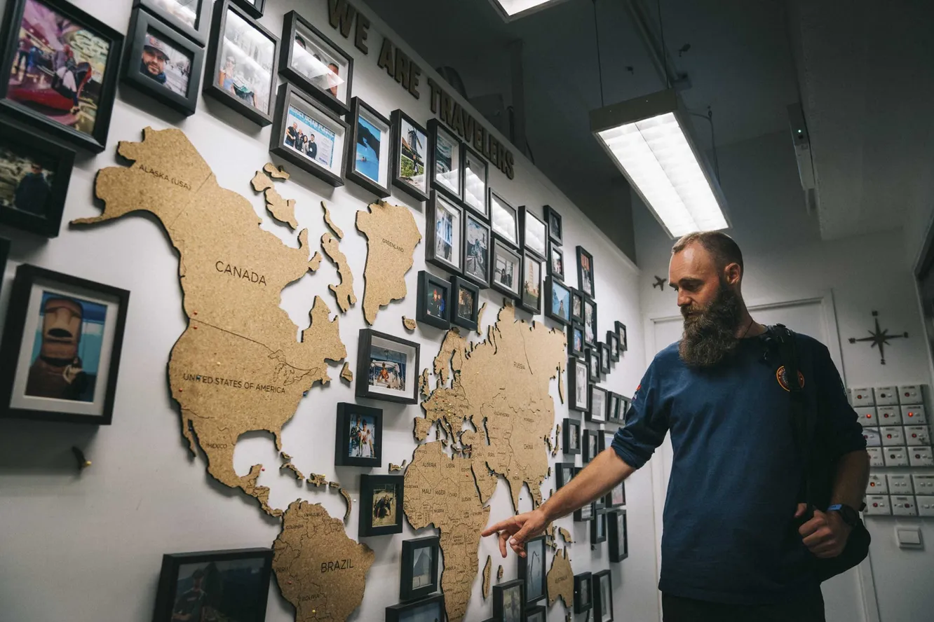 The traveler visited 203 countries of the world without a single flight