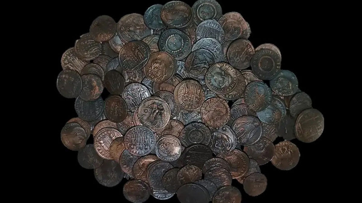 У острові Сардинія знайдено величезний скарб із давньоримськими монетами