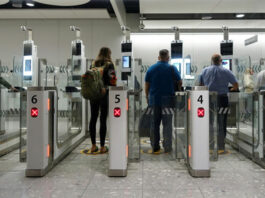 "Пограбування серед білого дня": в аеропорту Хітроу спалахнув скандал