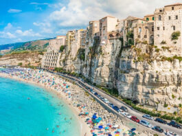 В Італії заплатить будь-якому іноземцю 30 000 євро за переїзд до регіону Калабрія