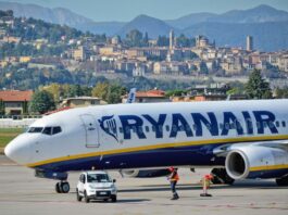Ryanair наступного літа скоротить кількість рейсів до популярної країни