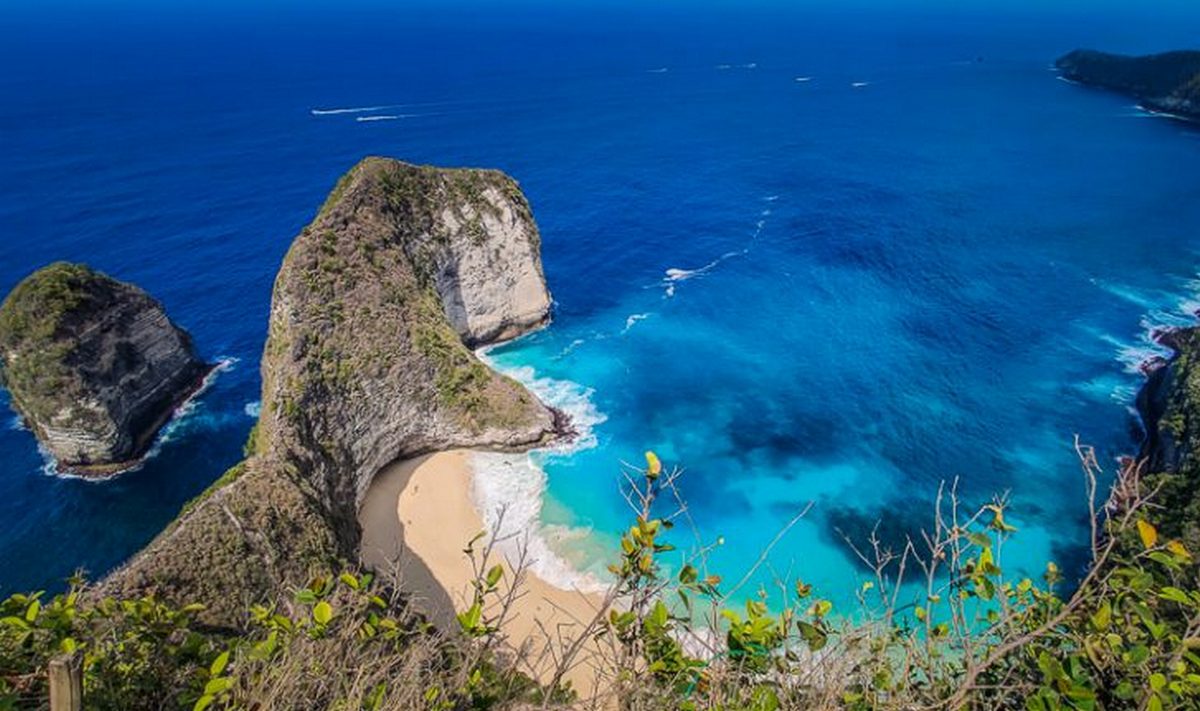Найнебезпечніший пляж Балі спантеличив владу через часті смерті туристів