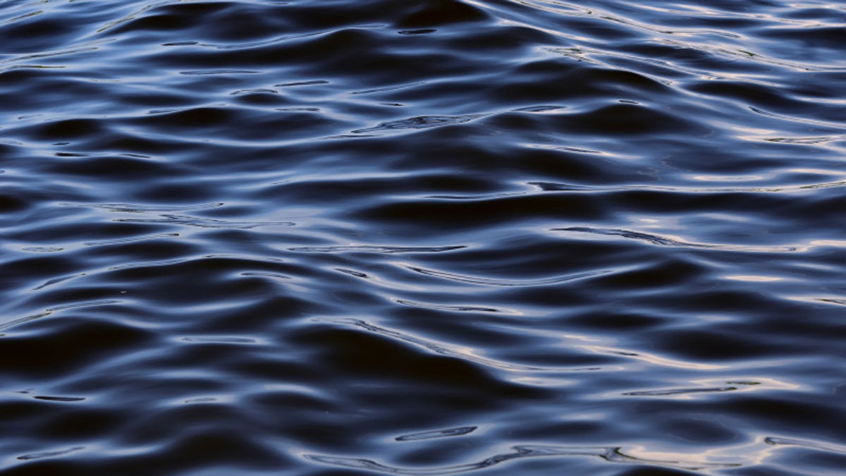Чорна вода на Пхукеті налякала туристів