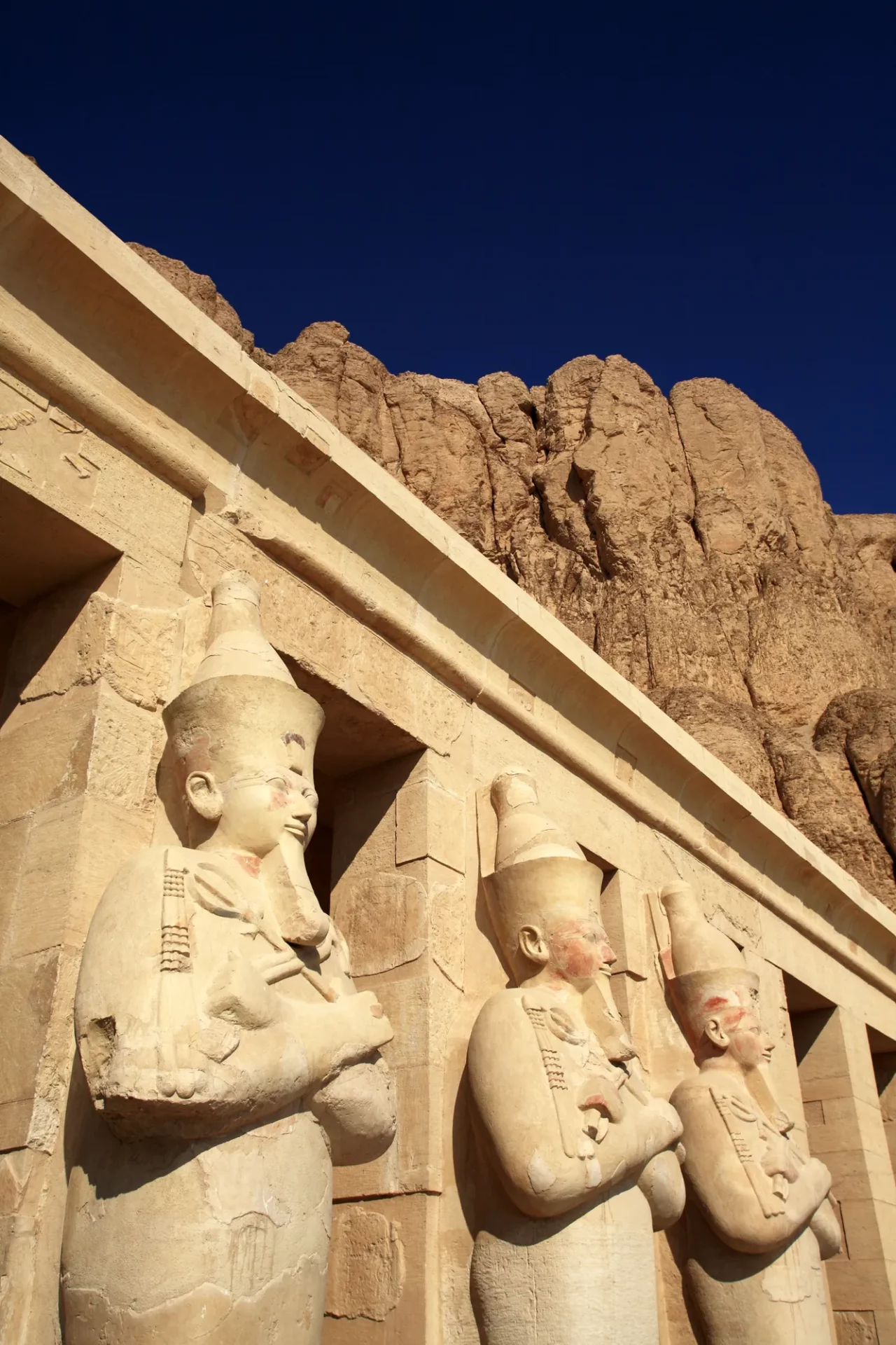 5 architectural masterpieces of antiquity, carved from stone