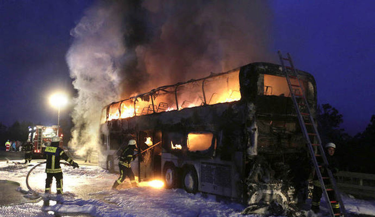 У Туреччині згорів автобус, загинули туристи