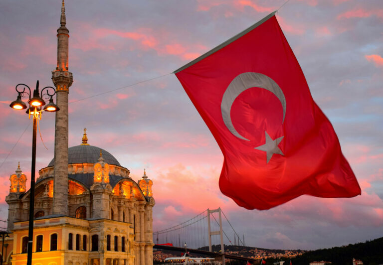 У Туреччині можуть не відкрити літній сезон через напруженість на Близькому Сході