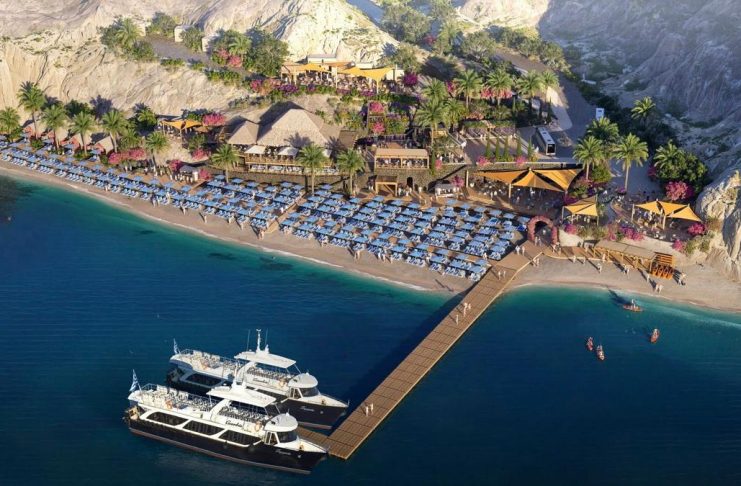 Royal Caribbean відкриє Royal Beach Club у Санторіні у 2026 році